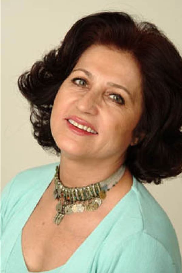 Image of Betül Arım