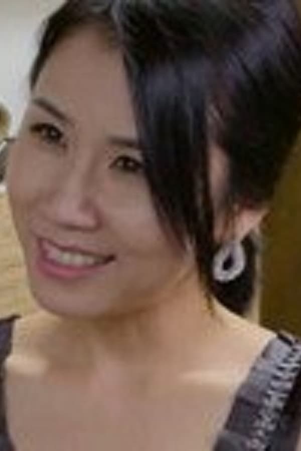 Image of Ji Yeon