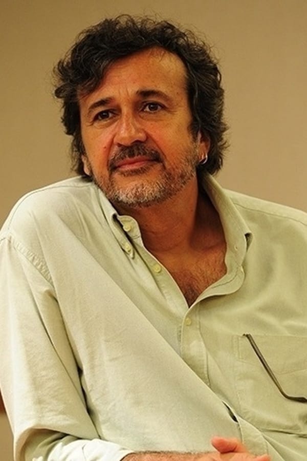 Image of José Alvarenga Jr.