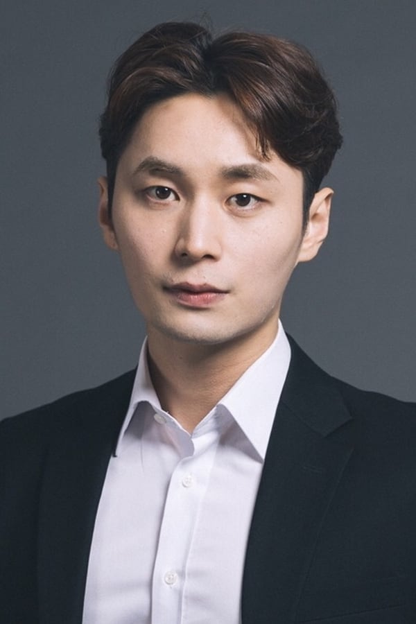 Image of Kang Bong-sung