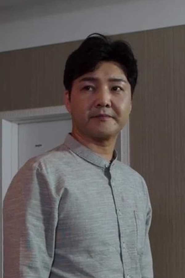 Image of Lee Duk-jin