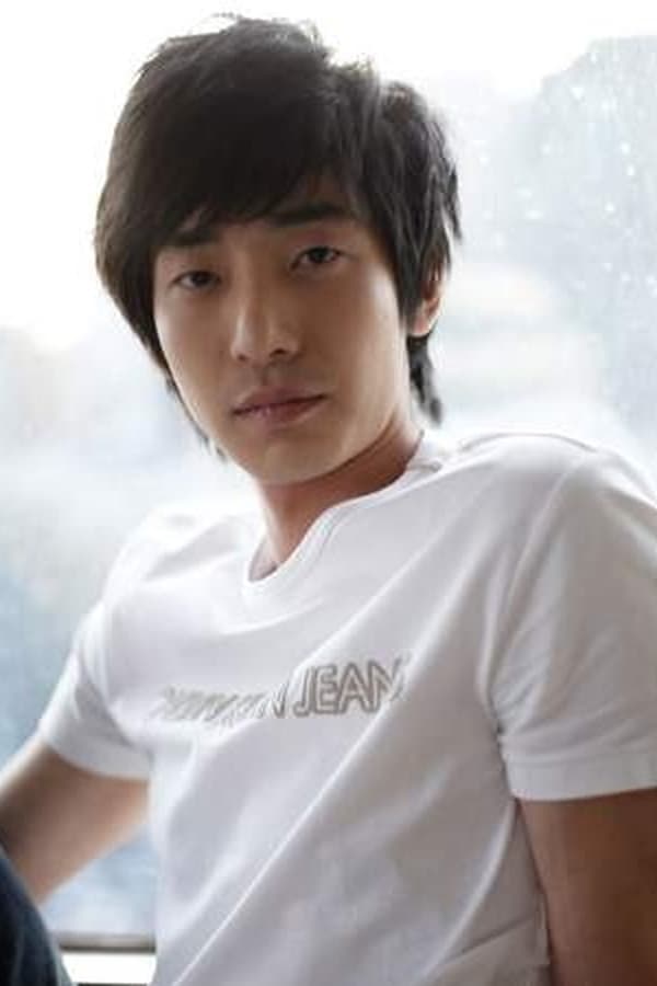 Image of Lee Jeong-woo