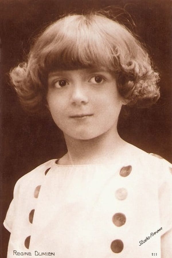 Image of Régine Dumien