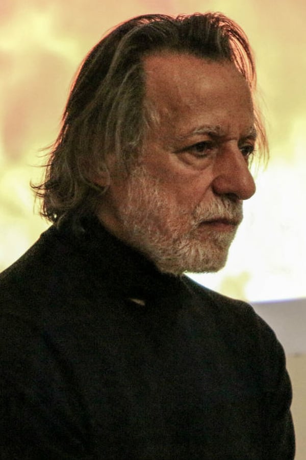 Image of Rolando Peña