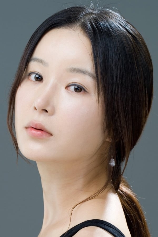 Image of Yoo Ra-seong