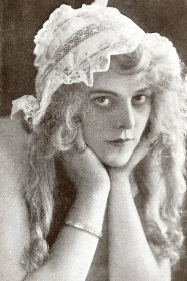 Image of Lillian Worth