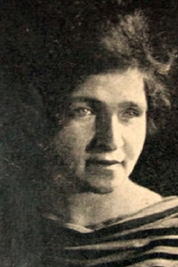 Image of Nina Agadzhanova