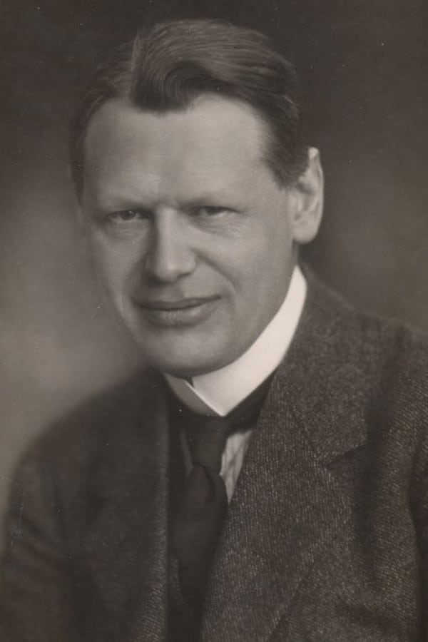 Image of Ernst Petersen