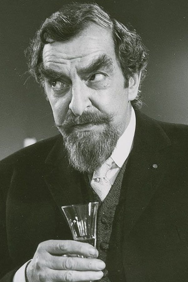 Image of Hugh Griffith