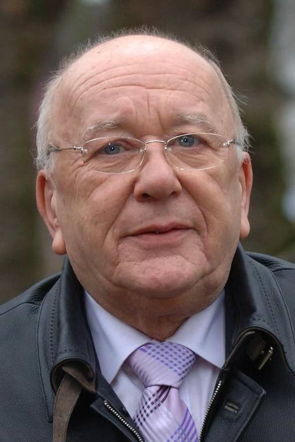 Image of Roy Barraclough