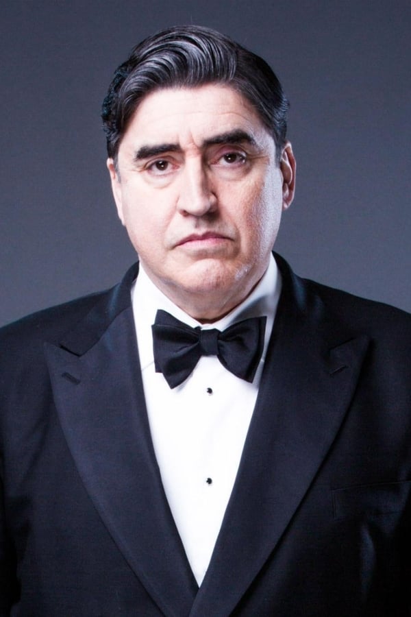 Image of Alfred Molina