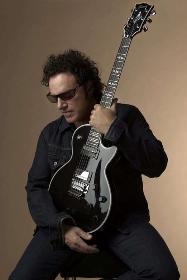 Image of Neal Schon
