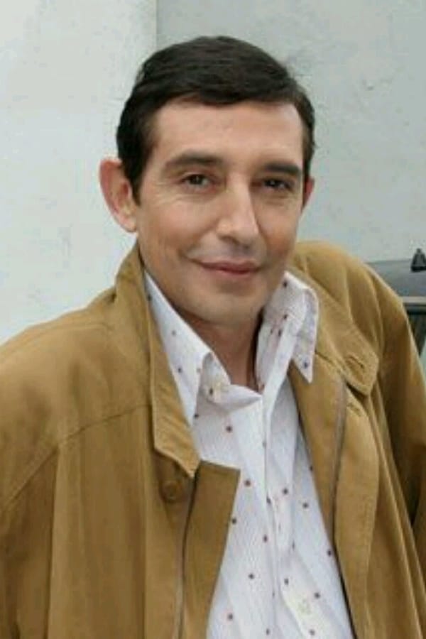 Image of Roberto Cairo