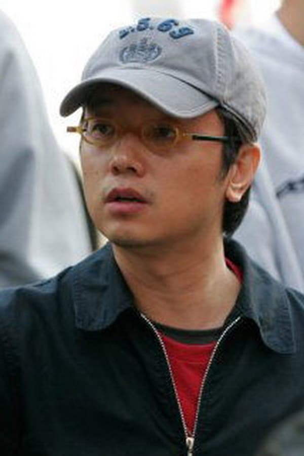 Image of E J-yong