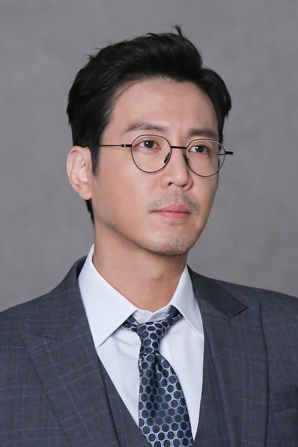 Image of Choi Won-young