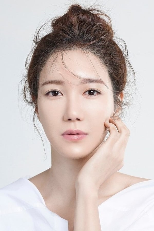 Image of Lee Ji-ah