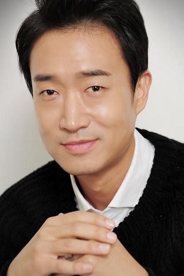 Image of Jo Woo-jin