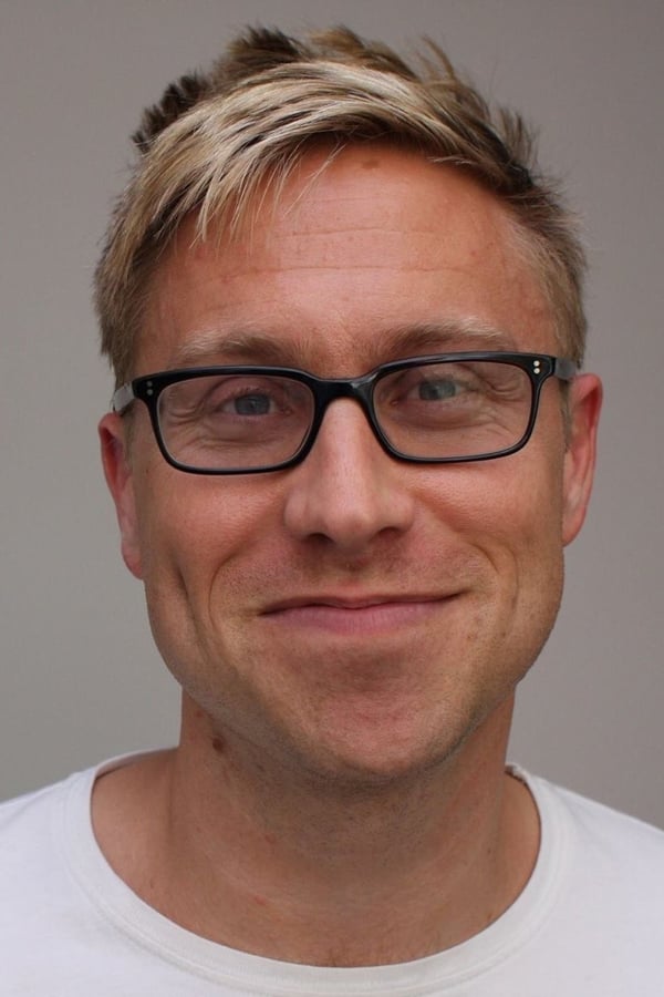Image of Russell Howard