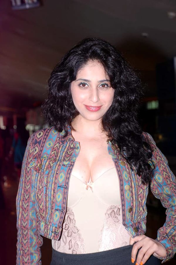 Image of Neha Bhasin