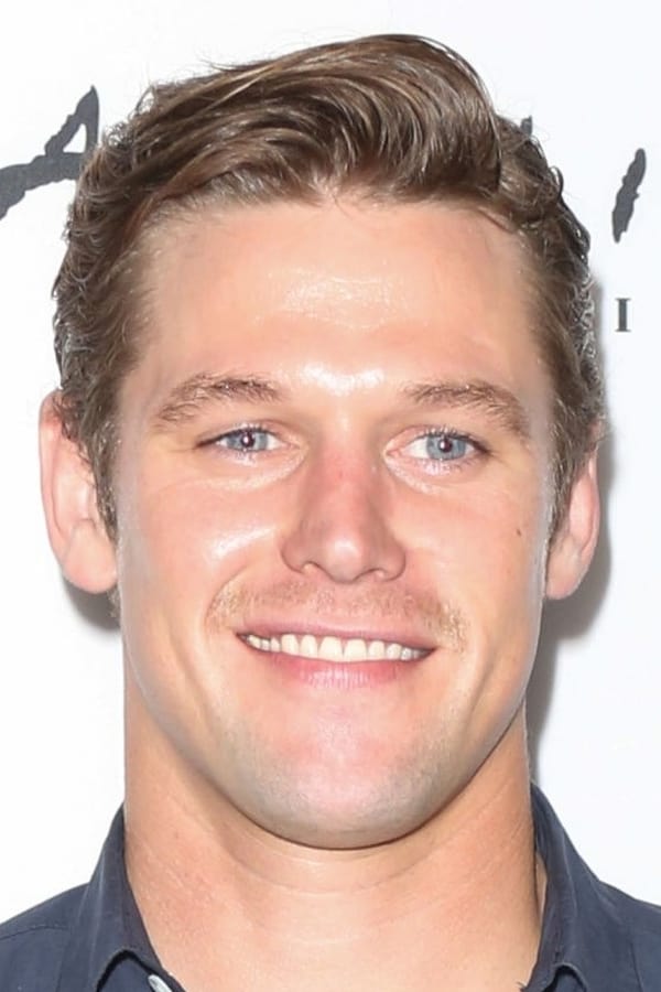 Image of Zach Roerig