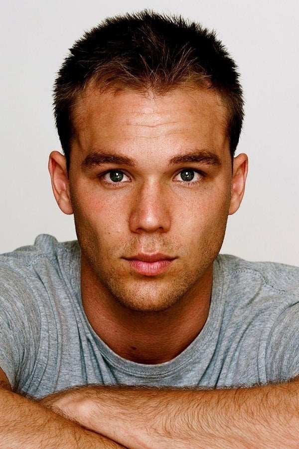 Image of Lincoln Lewis