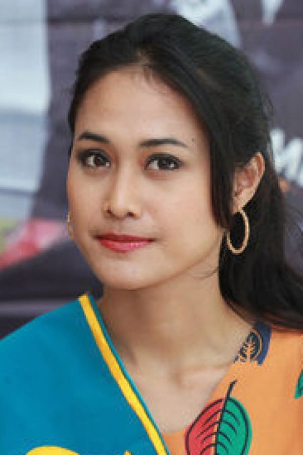 Image of Putri Ayudya
