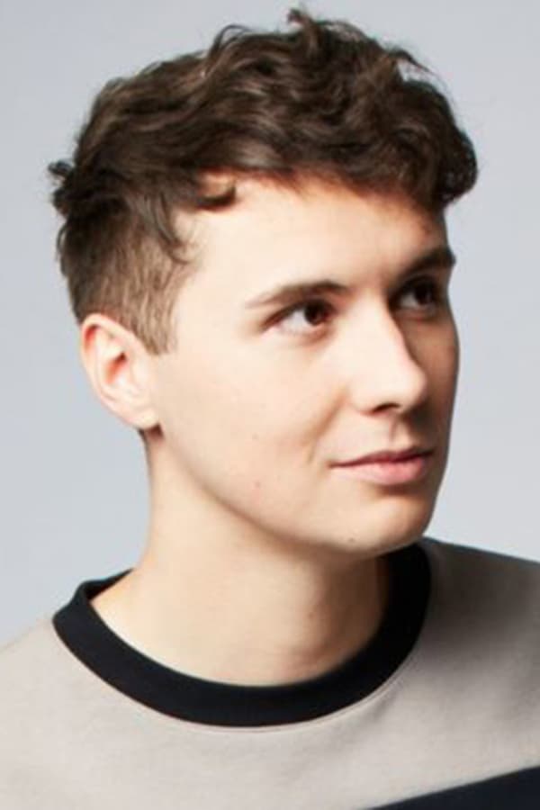 Image of Dan Howell