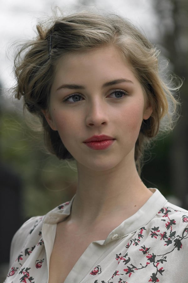 Image of Hermione Corfield